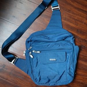 Baggalini Crossbody Backpack- Blue